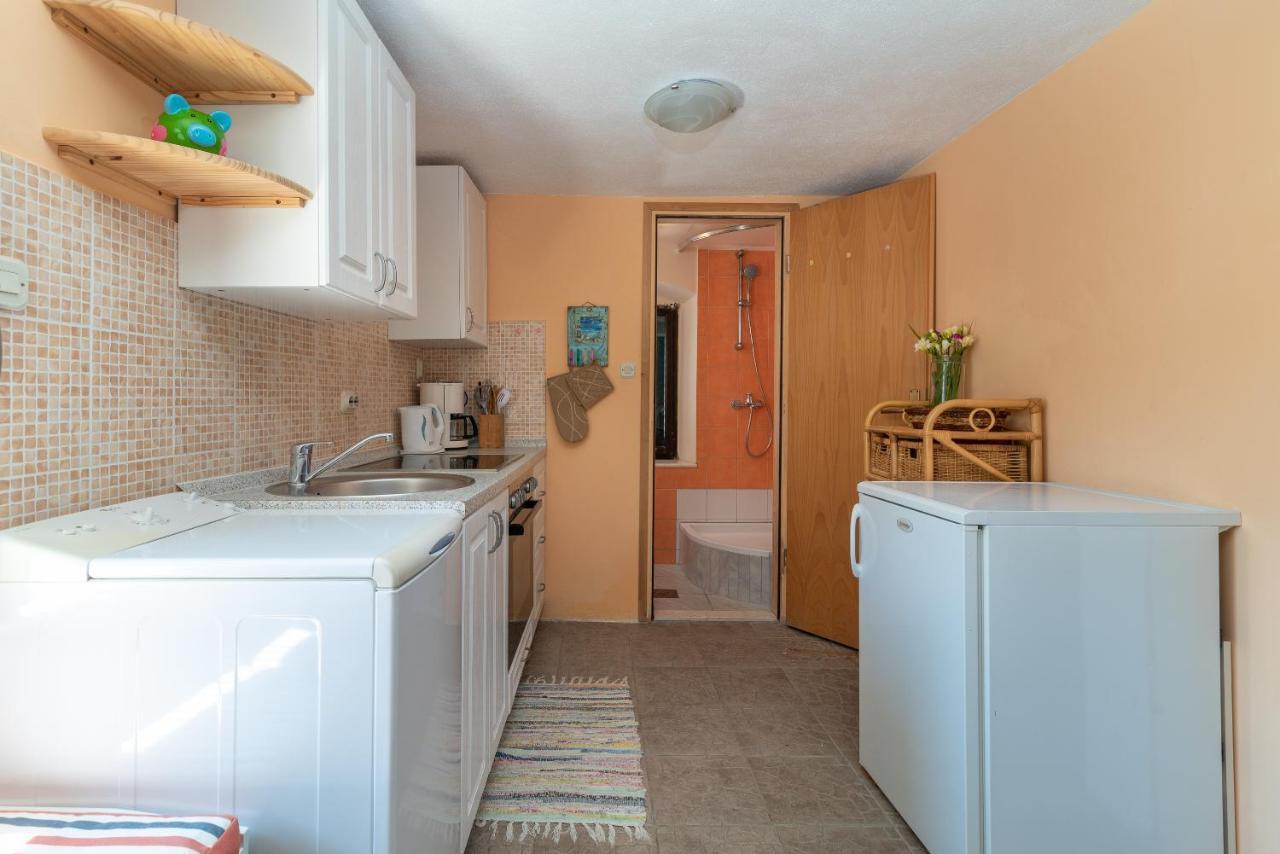 Apartment Ana Трогир Экстерьер фото